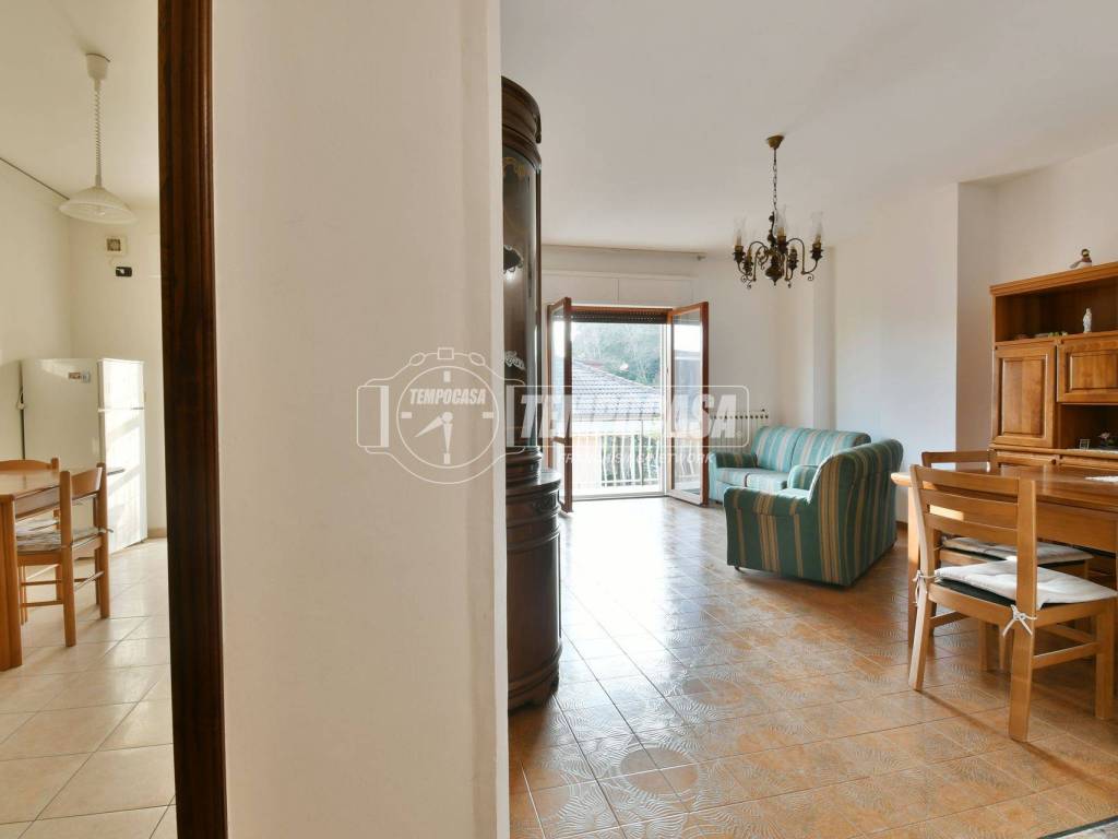 Appartamento a Castorano in Via del Sole - Foto 4
