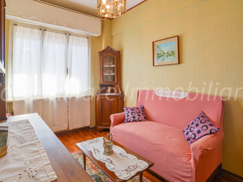 Appartamento a Savona in Via dei Bricchetti - Foto 2