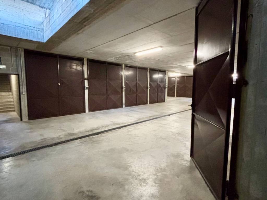 Box / garage a Borgo san dalmazzo in Via Vermenagna, 7 - Foto 2