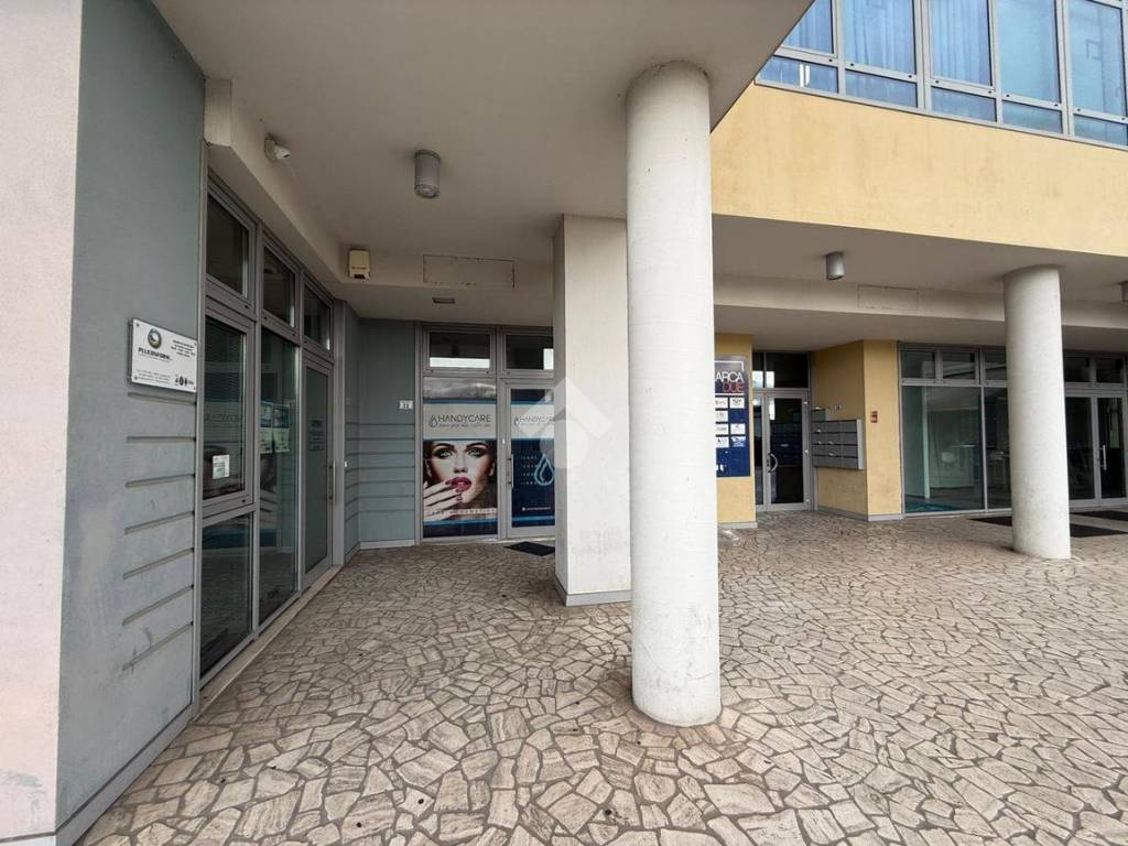 Immobile a Spoltore in Via Federico Fellini, 23 - Foto 2