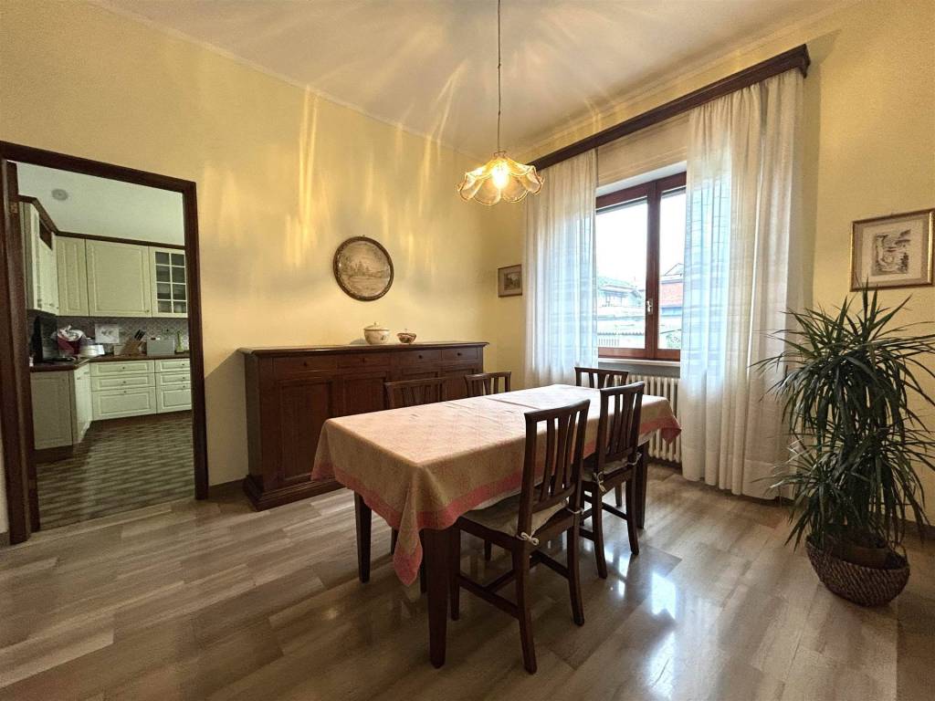 Villa a Busto arsizio in Corso Sempione, 24 - Foto 4