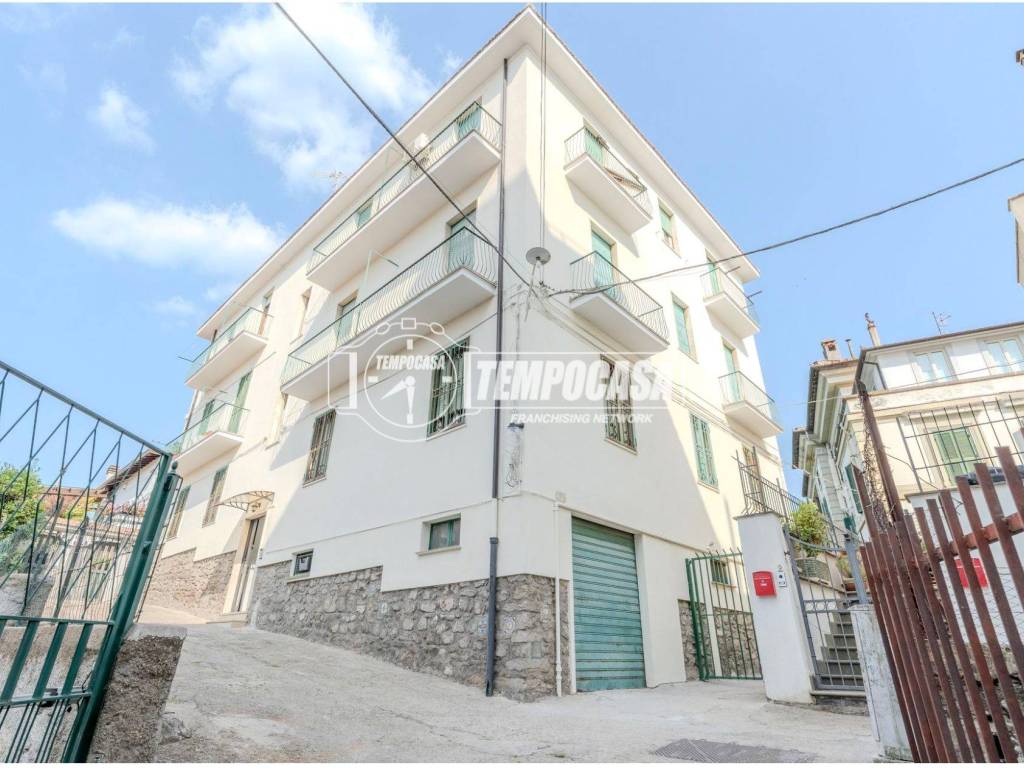 Appartamento a Viterbo in Via Pieve di Cadore - Foto 2