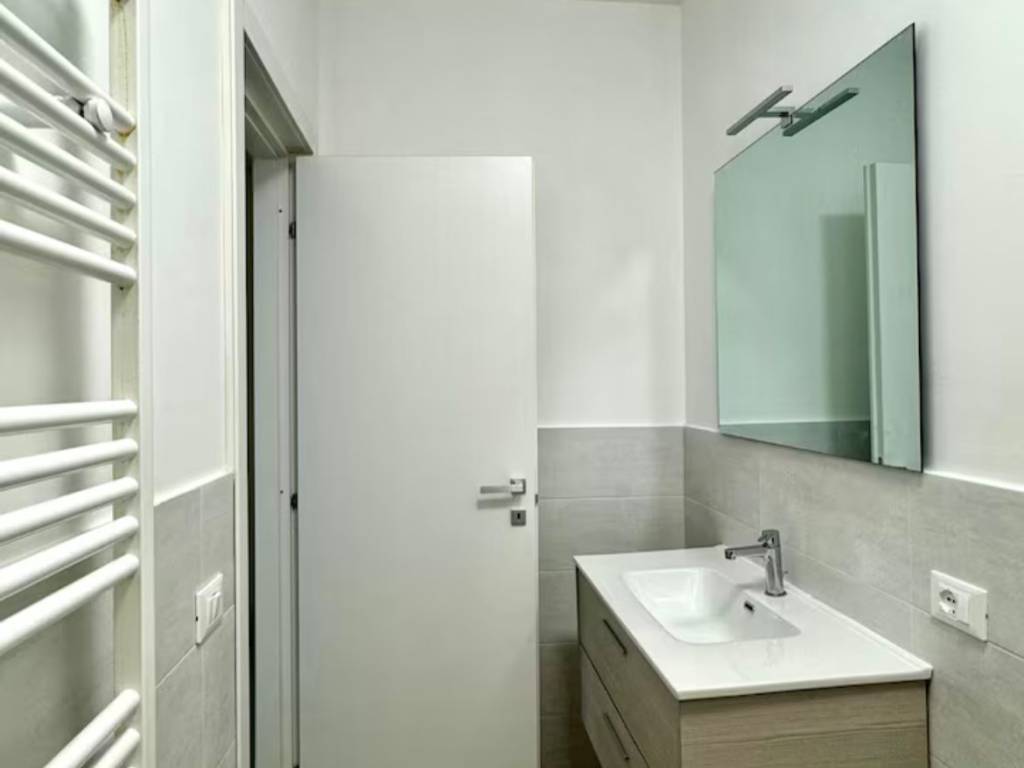 Appartamento a Soverato in Via Vittorio Veneto - Foto 5