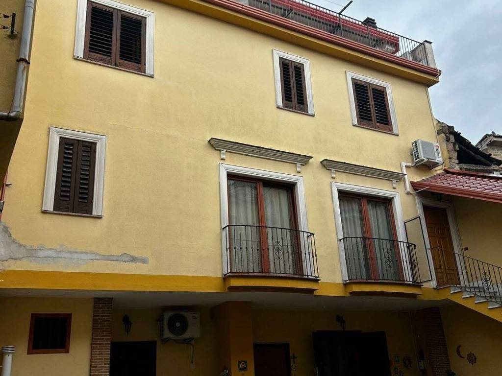 Casa indipendente a Capodrise in via giannini - Foto 3