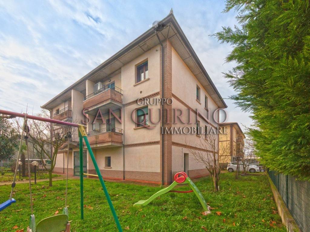 Appartamento a Correggio in Via Prato, 17 - Foto 3
