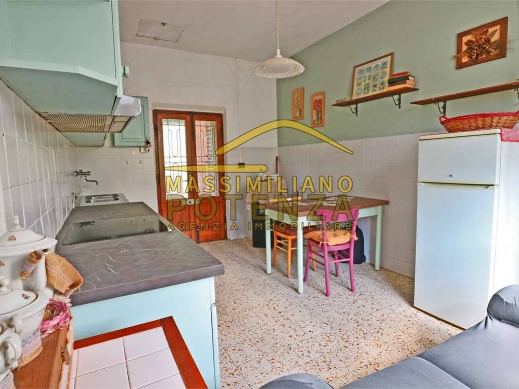 Appartamento a Pescia in Piazza della Chiesa - Foto 3