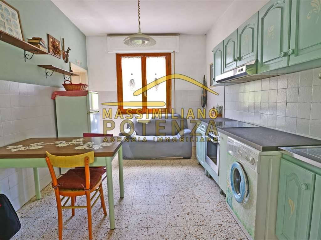 Appartamento a Pescia in Piazza della Chiesa - Foto 4