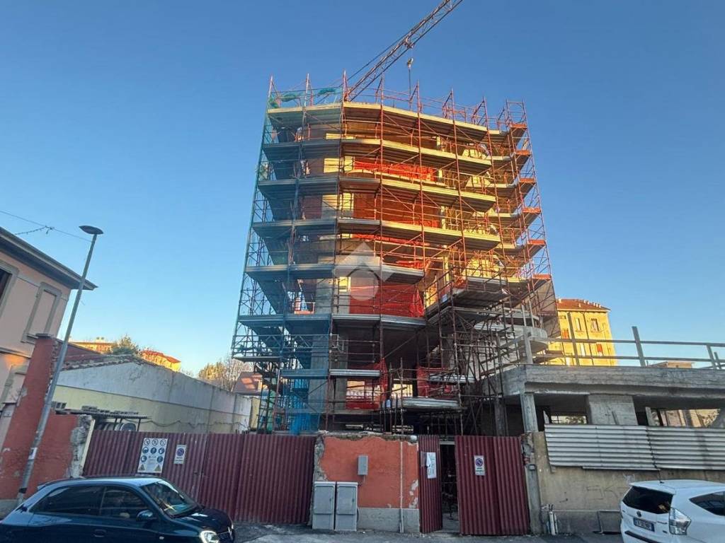 Appartamento a Rho in Via Castelli Fiorenza - Foto 3