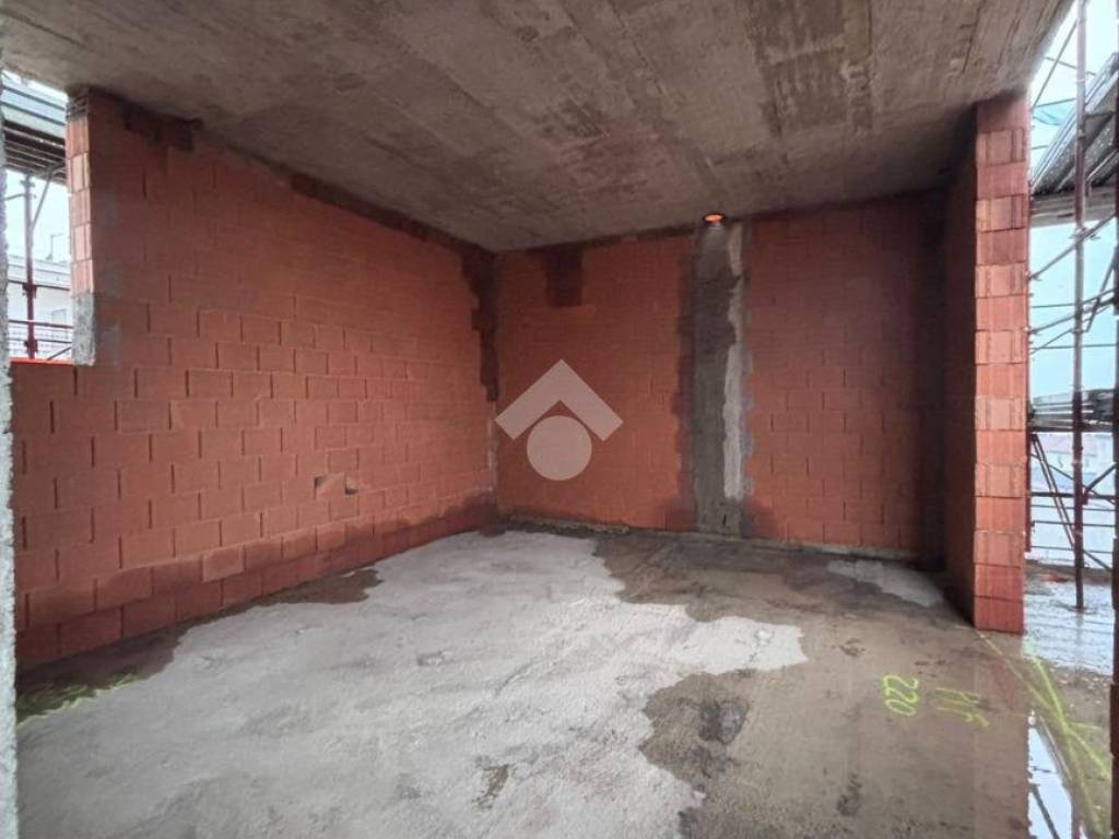 Appartamento a Rho in Via Castelli Fiorenza - Foto 4
