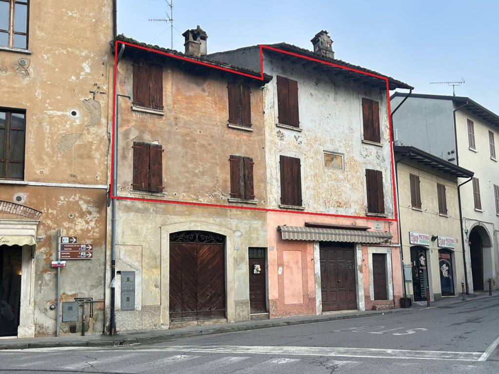 Appartamento a Castiglione delle stiviere in Via Moscati - Foto 4