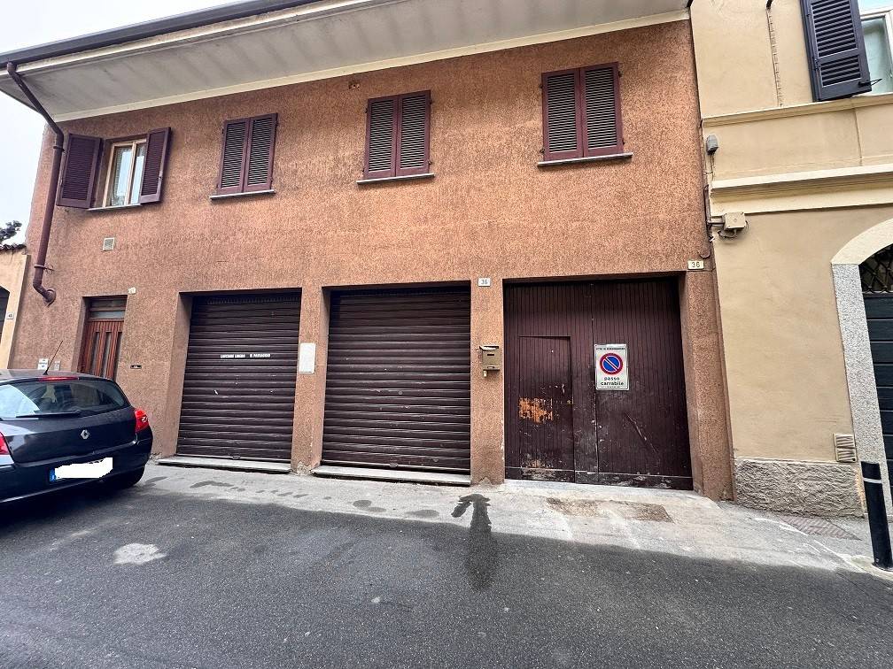 Palazzo / stabile a Borgomanero in Viale Don Giovanni Minzoni - Foto 2