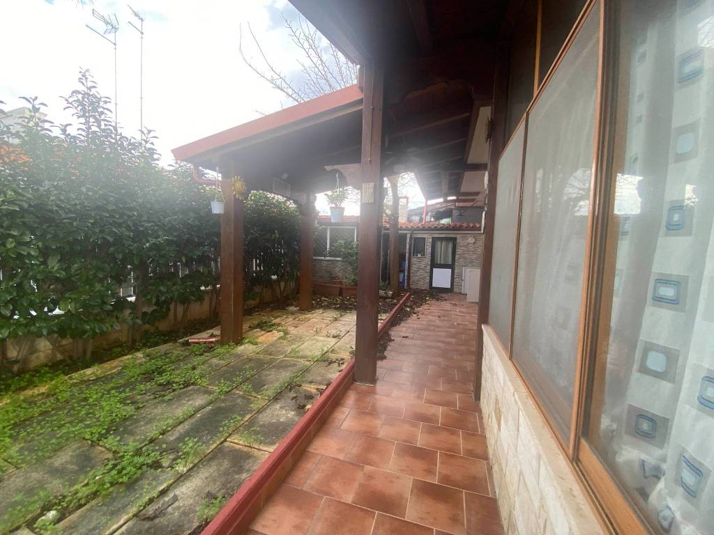 Villetta a schiera a Carovigno in Via della Pineta - Foto 4