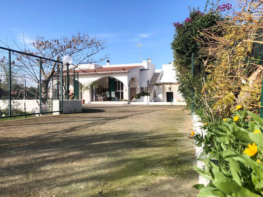 Villa a Polignano a mare in Strada Comunale Lamacerasa - Foto 4