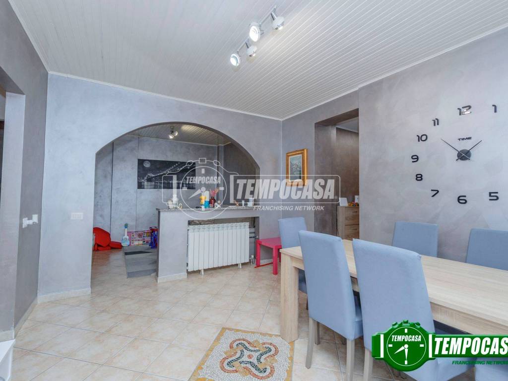 Casa indipendente a Lacchiarella in Via I Maggio - Foto 5