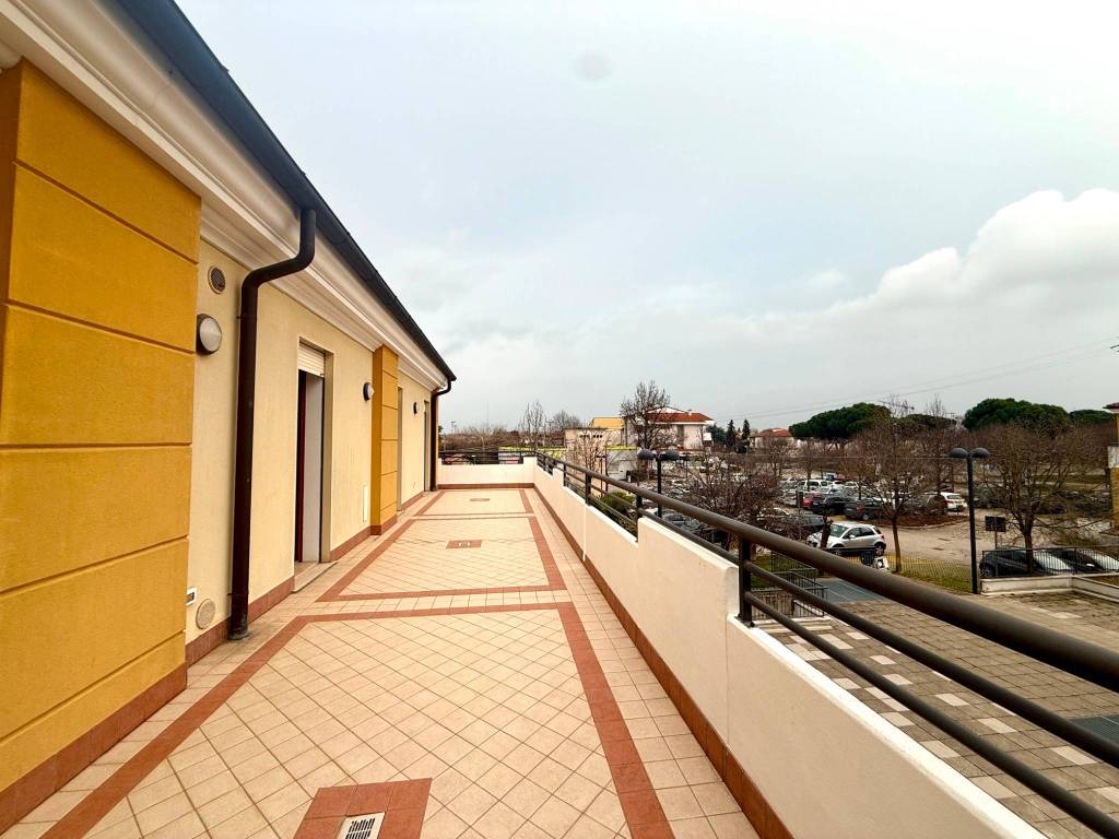 Appartamento a Camisano vicentino in Via Antonio Fogazzaro, 32 - Foto 2