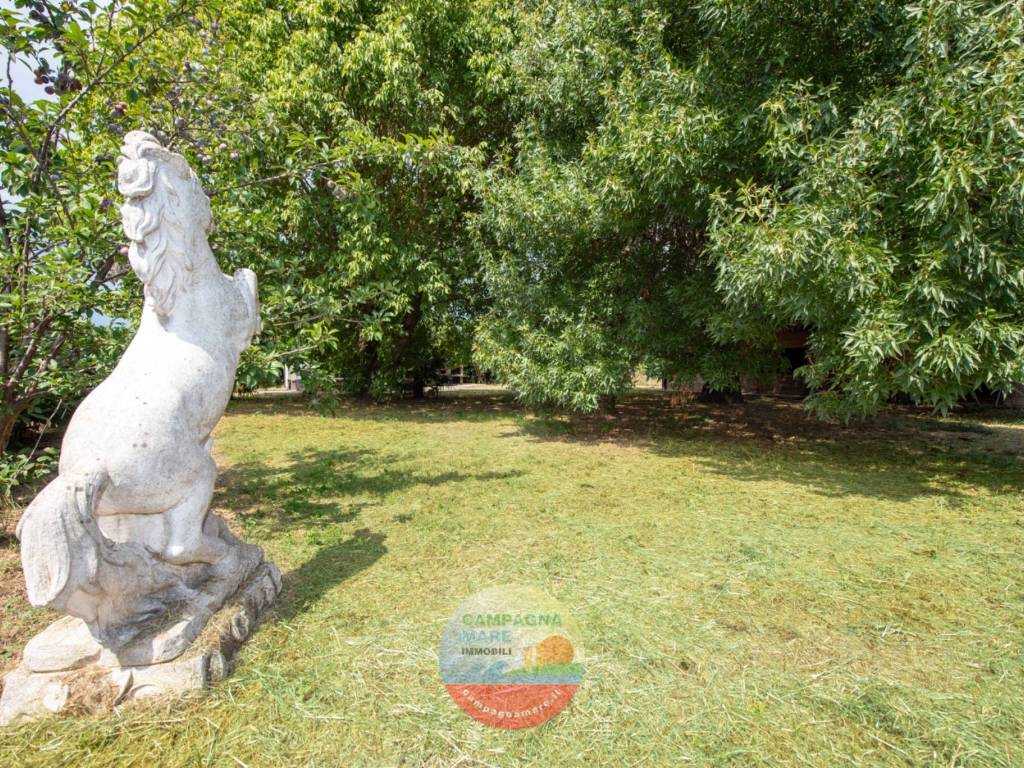 Villa a Jolanda di savoia in Piazza Unità d'Italia - Foto 4