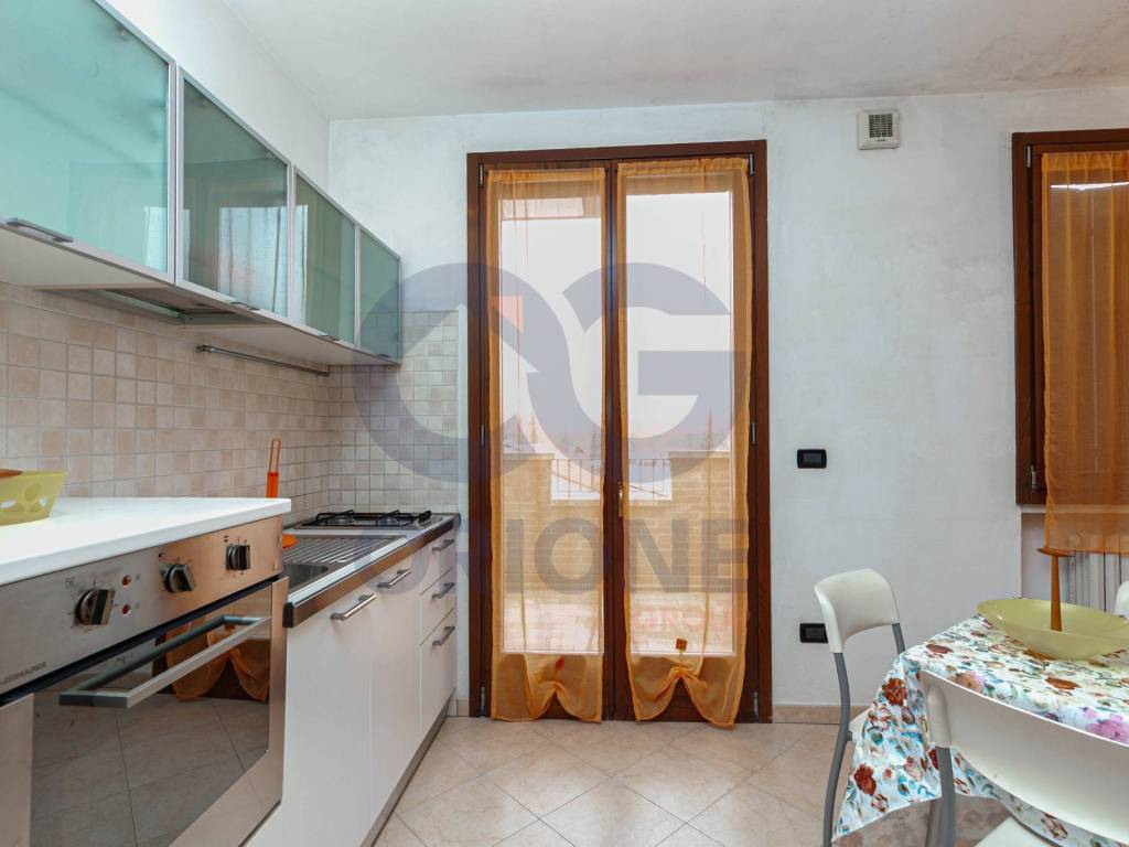 Appartamento a Cento in Via Leonardo da Vinci, 2 - Foto 2