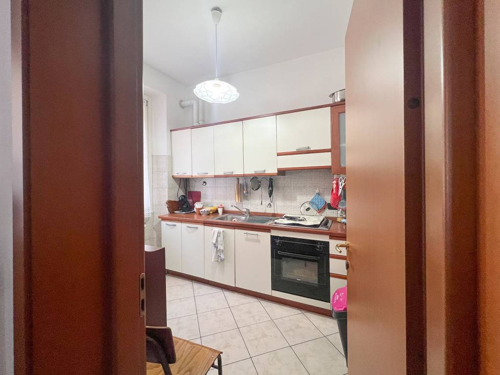 Appartamento a Cairate in Via Giuseppe Mazzini, 6 - Foto 2