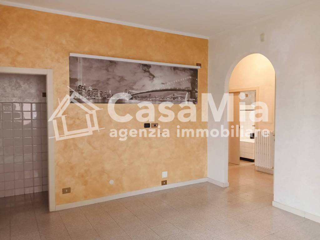 Villa a Villa cortese in Via Pietro Micca - Foto 4