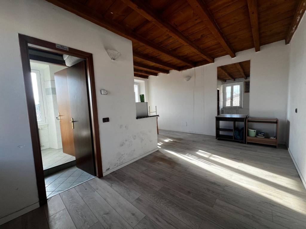 Appartamento a Rezzato in Via Broli - Foto 2