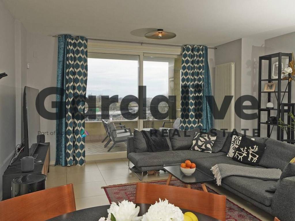 Appartamento a Lonato del garda in Via 10 Giornate - Foto 2