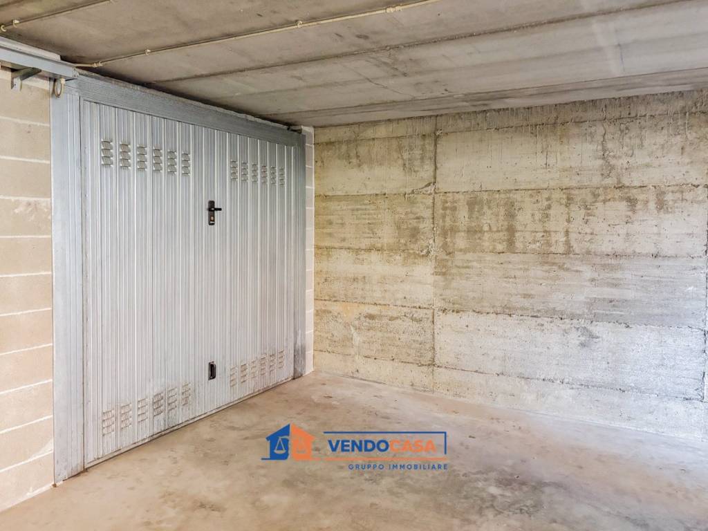 Box / garage a Farigliano in Via Asilo, 24 - Foto 3