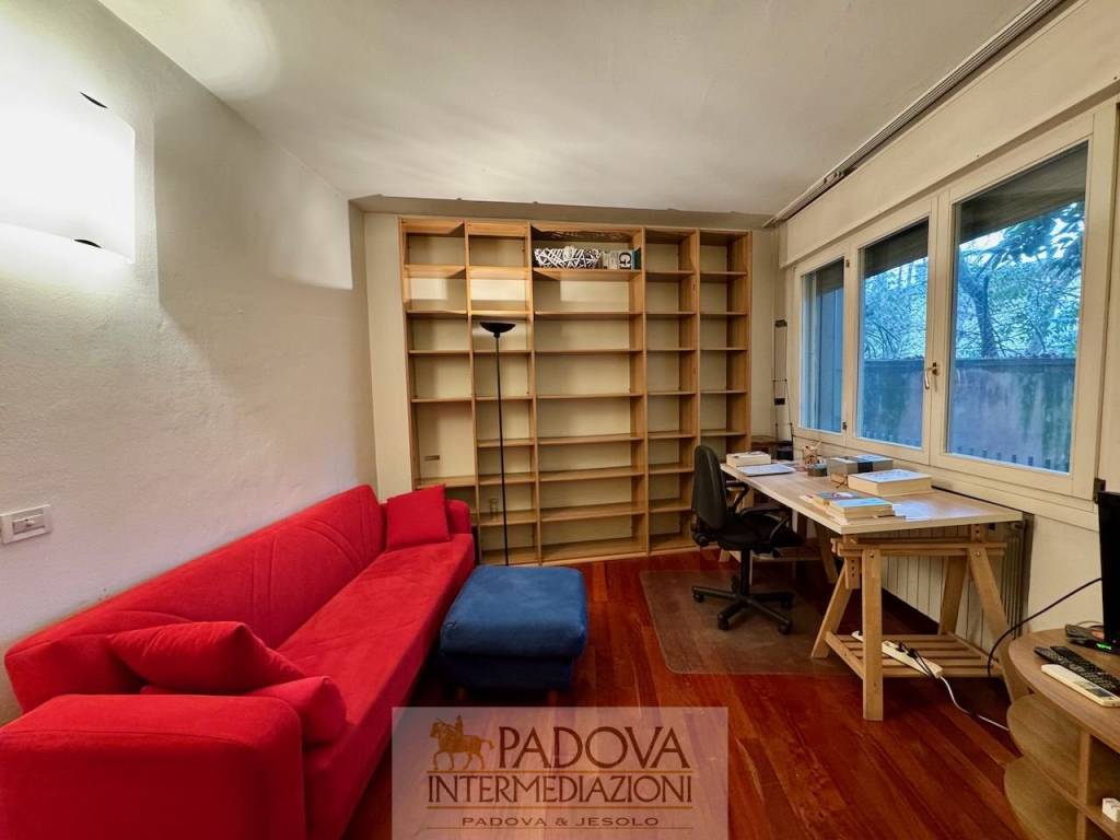 Appartamento a Padova in Via Bartolomeo Cristofori - Foto 2
