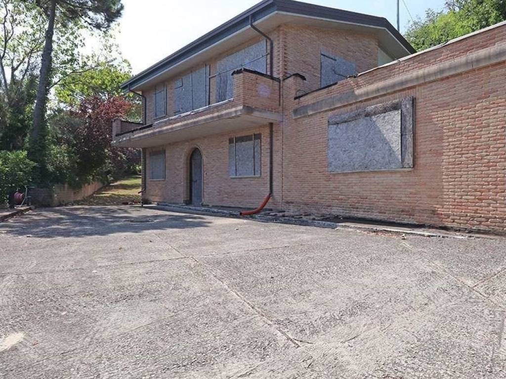 Villa a Pesaro in Strada Provinciale Panoramica San Bartolo - Foto 4