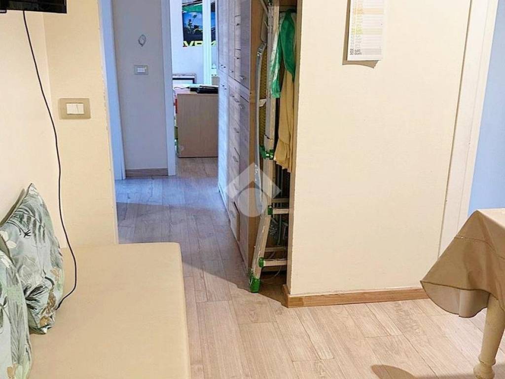 Appartamento a Sesto calende in Corso Matteotti, 44 - Foto 5