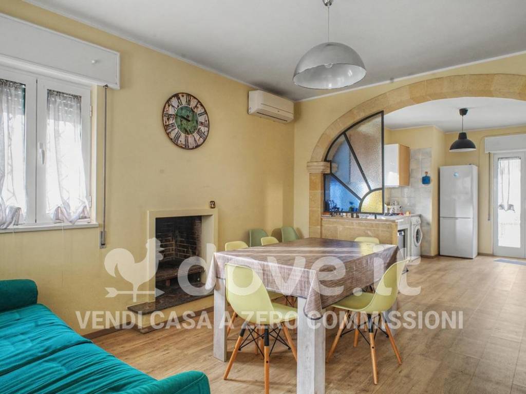 Villa a Pulsano in Viale delle Fragole, 17 - Foto 2