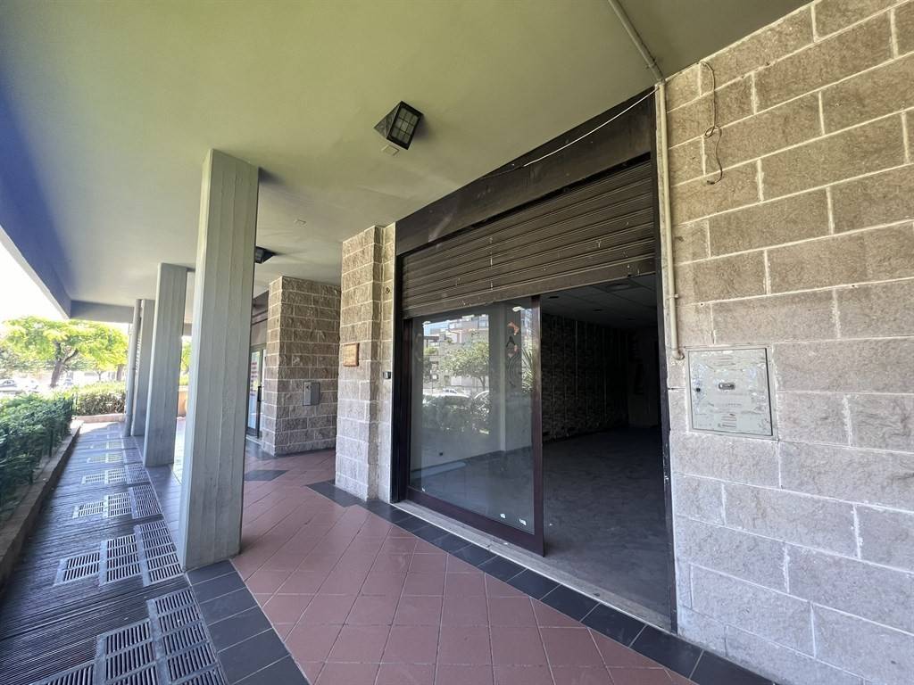 Immobile a Modugno in VIALE DELLA REPUBBLICA - Foto 2