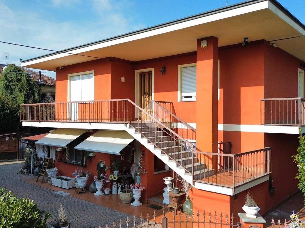Villa a Poirino in Via domenico minelli, 27 - Foto 2