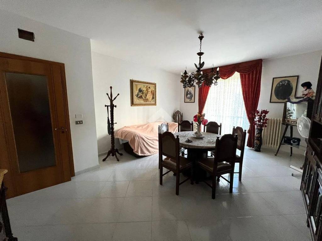 Appartamento a Altamura in Via capri - Foto 2