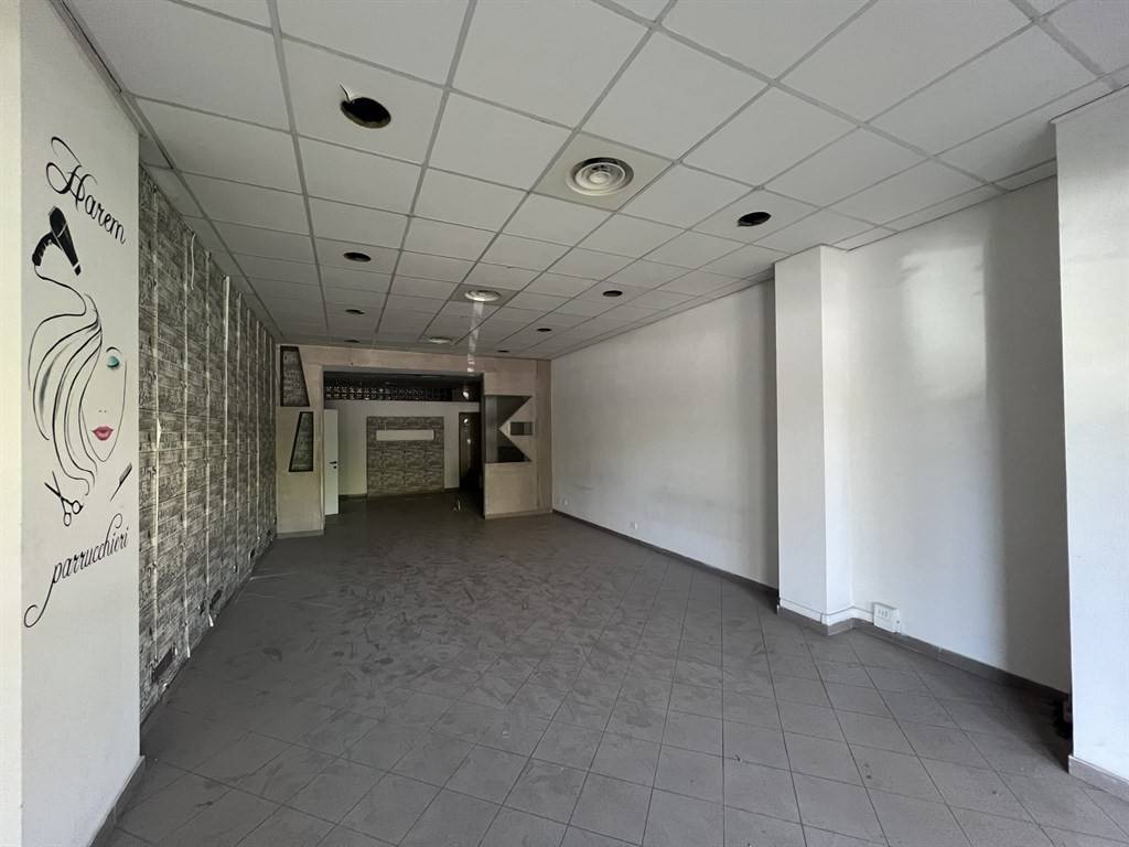 Immobile a Modugno in VIALE DELLA REPUBBLICA - Foto 5