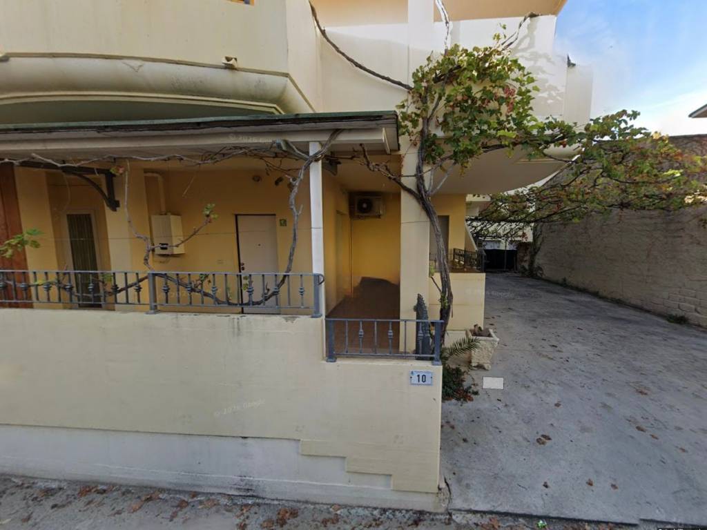 Appartamento a Tortoreto in Via Edmondo De Amicis - Foto 2