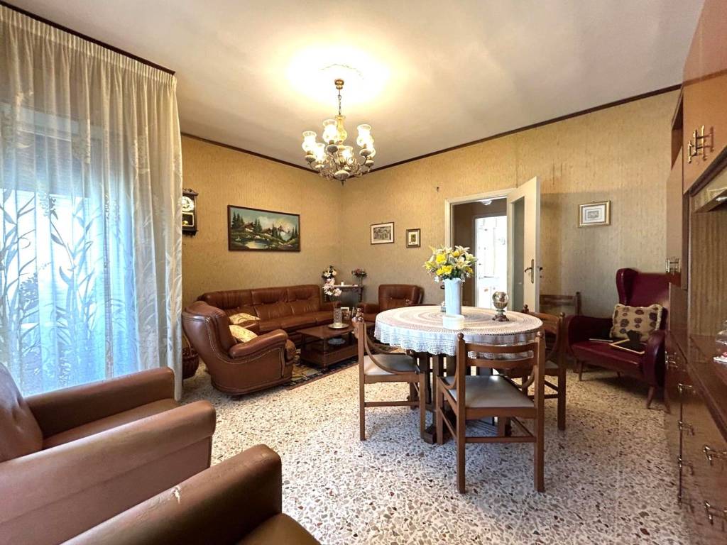 Appartamento a Modica in Via Caio Duilio - Foto 2