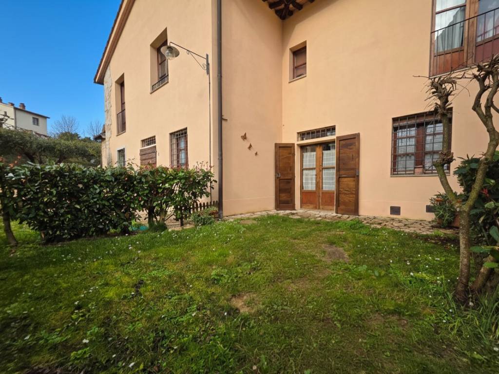 Casa indipendente a Gambassi terme in Strada Provinciale dell'Ecce Homo, 11 - Foto 2