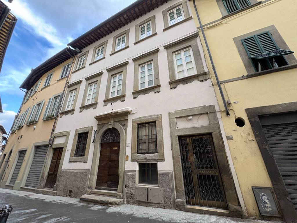 Immobile a Arezzo in Via Camillo Benso di Cavour - Foto 3