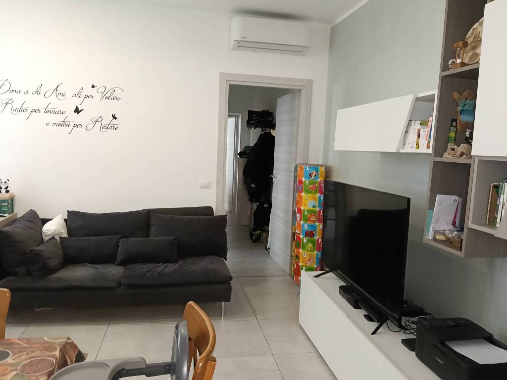 Appartamento a Biassono in Via Alessandro Manzoni, 36 - Foto 4