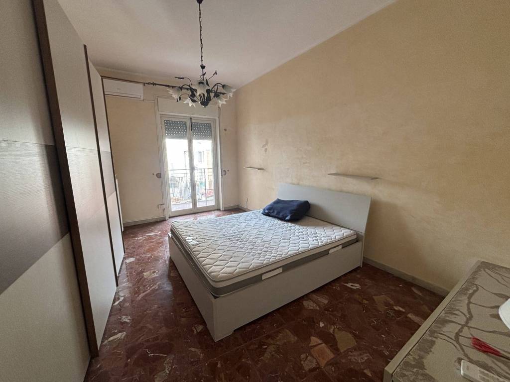Appartamento a Catania in Via Ammiraglio Caracciolo - Foto 5