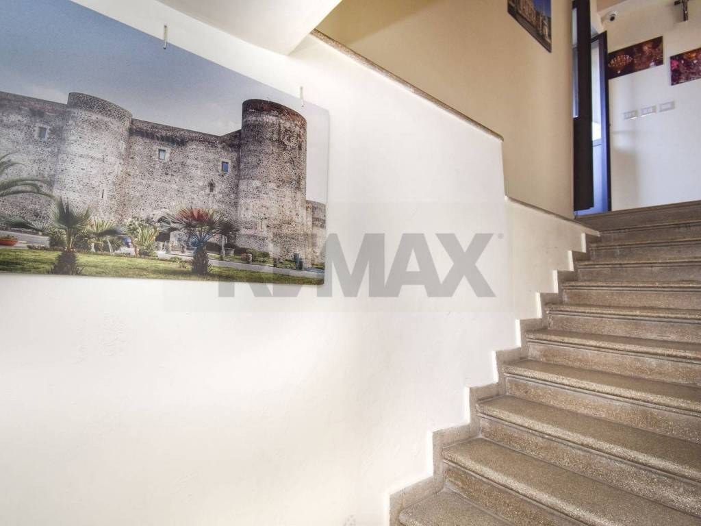 Appartamento a Catania in Piazza Federico Di Svevia, 3 - Foto 4