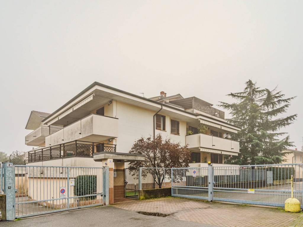 Appartamento a Vignate in Via Grazia Deledda, 4 - Foto 2