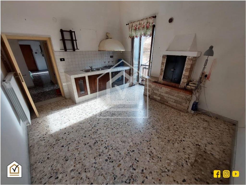 Appartamento a Modugno in Piazza Sedile - Foto 2