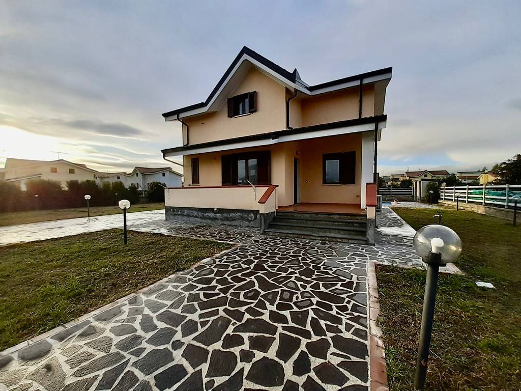 Villa a Simeri crichi in Villaggio Eucaliptus - Foto 5