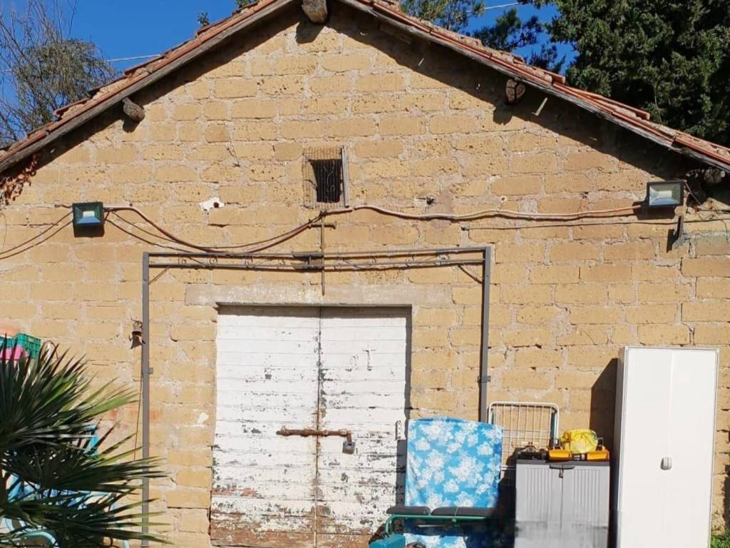 Casa indipendente a Gallicano nel lazio in Via di Valle Fiorini - Foto 5