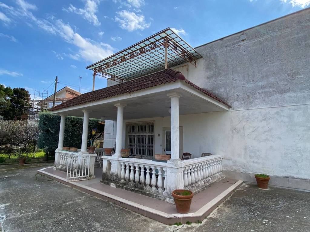 Villa a Molfetta in Strada Vicinale Piscina d'Amato - Foto 2