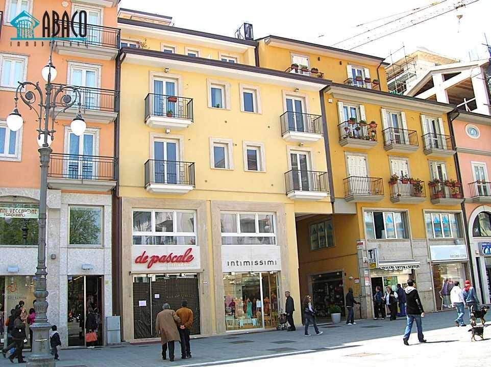 Immobile a Avellino in Corso Vittorio Emanuele, 206 - Foto 2