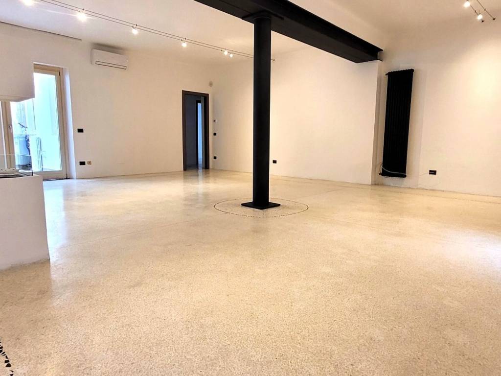 Appartamento a Verona in Stradone San Fermo, 13 - Foto 3