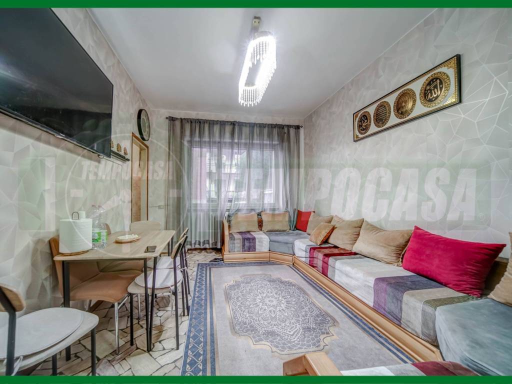 Appartamento a Gavirate in Via Giuseppe Ferrari - Foto 3