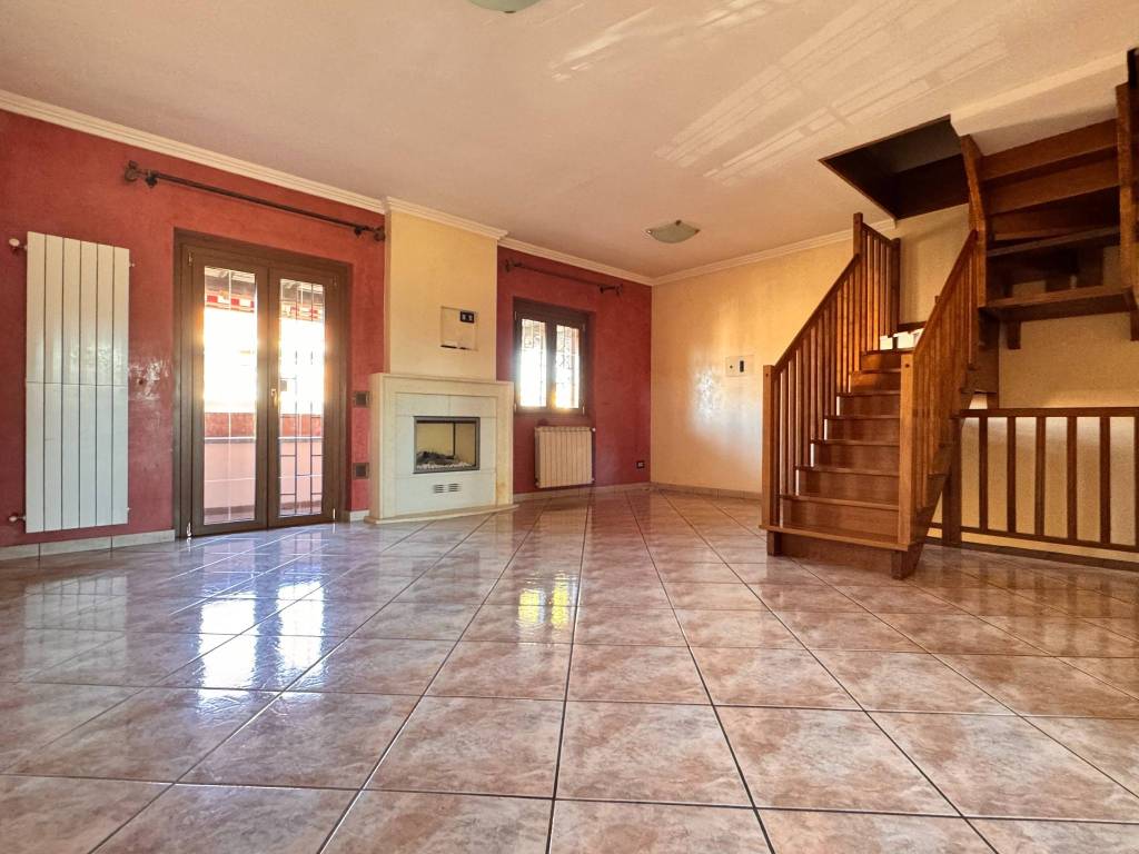 Casa indipendente a Genzano di roma in Via Enrico Mattei, 1 - Foto 3